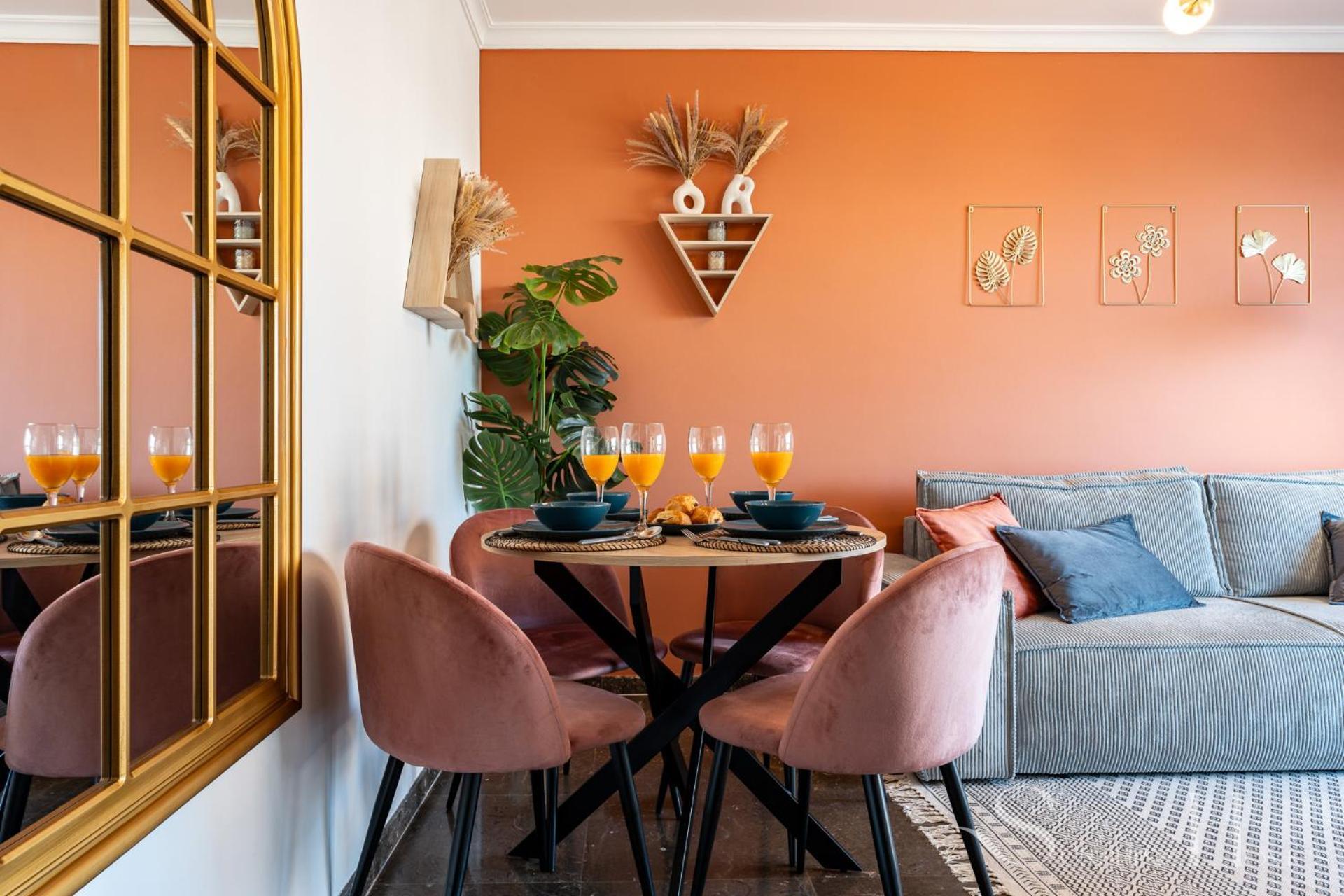 First Line , Cosy And Comfortable + Swimming Pool Torremolinos Extérieur photo
