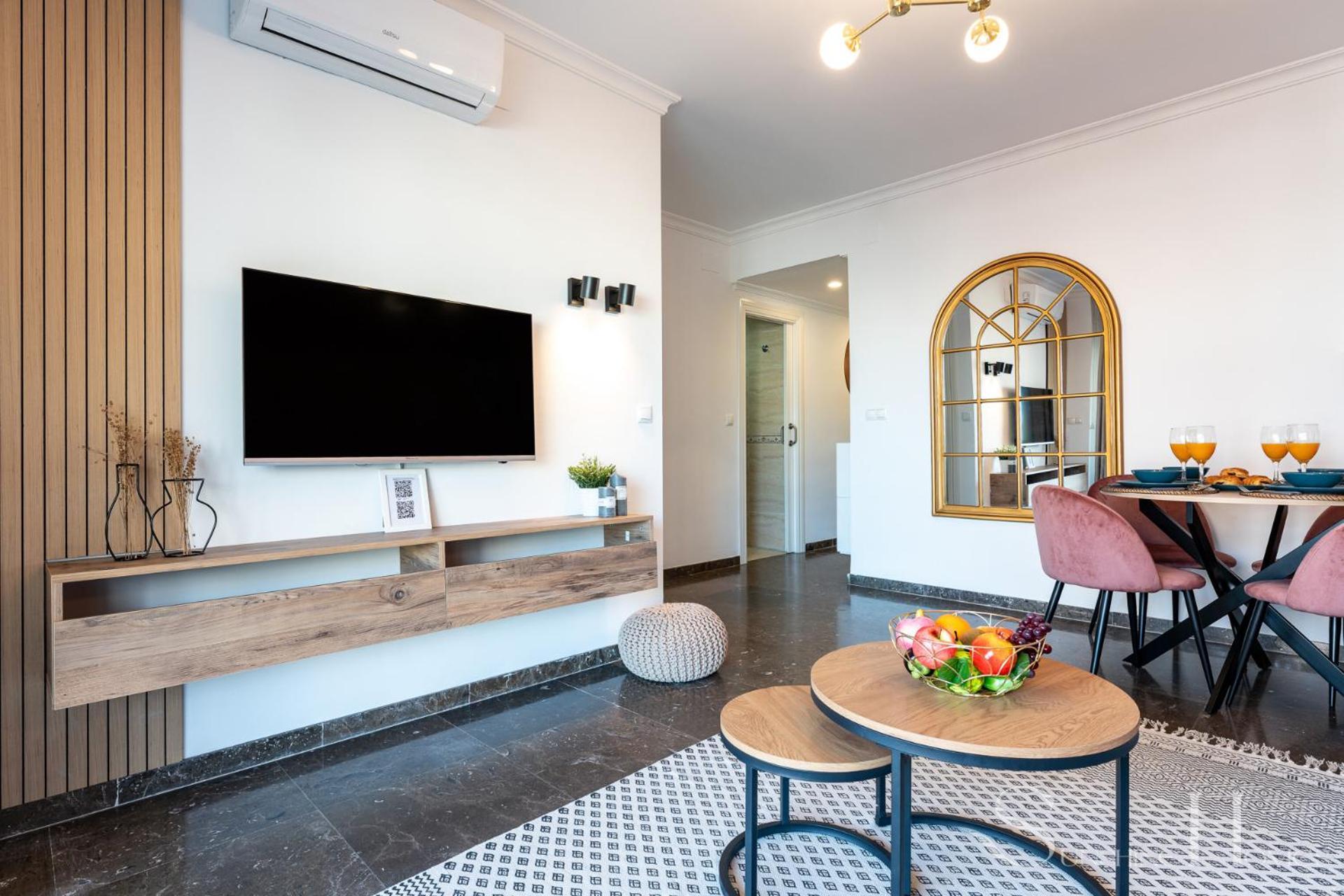 First Line , Cosy And Comfortable + Swimming Pool Torremolinos Extérieur photo
